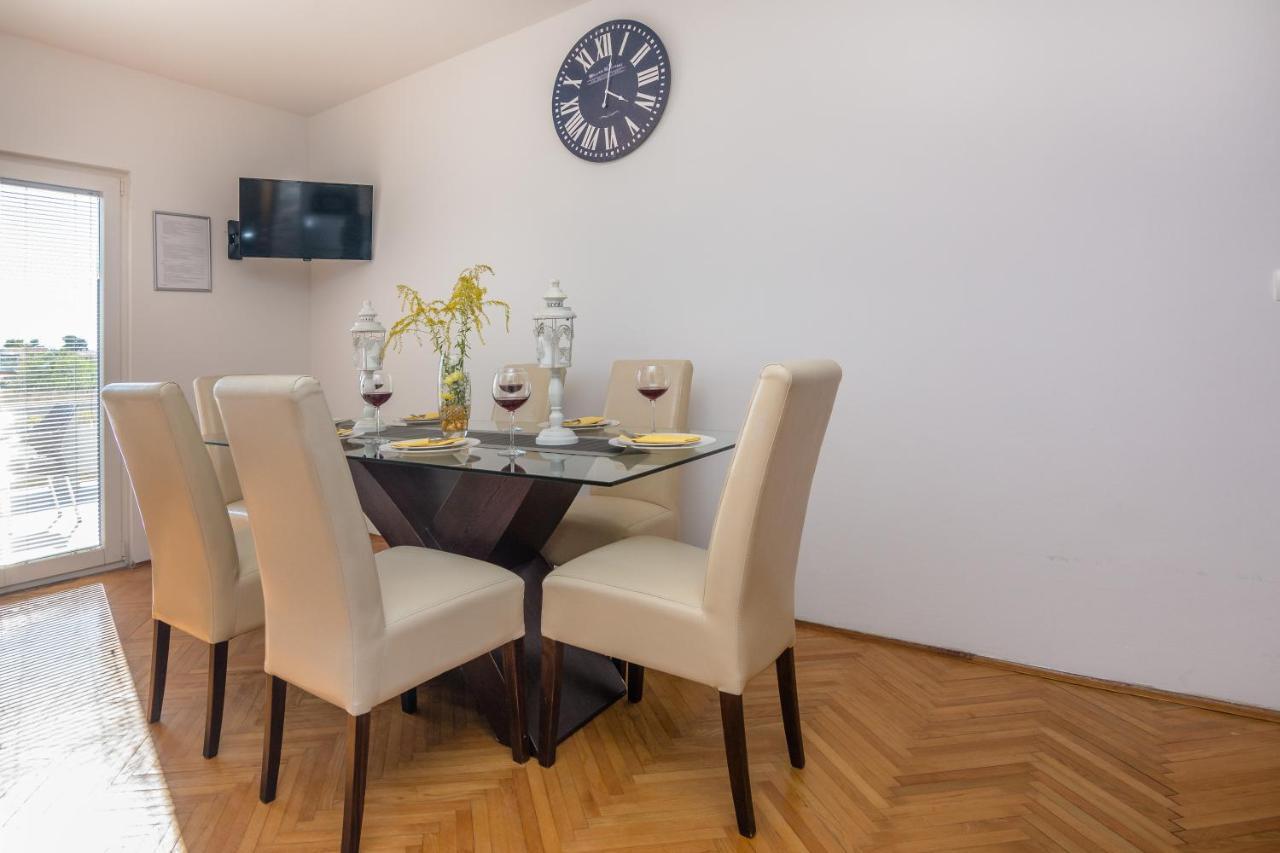 Apartment K&L Vir Zewnętrze zdjęcie